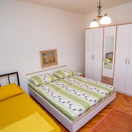 Apartments By The Sea Sumpetar, Omis - 2808 Bilik gambar