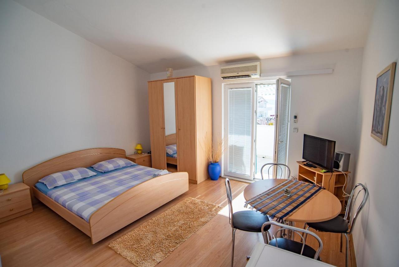 Apartments By The Sea Sumpetar, Omis - 2808 Luaran gambar