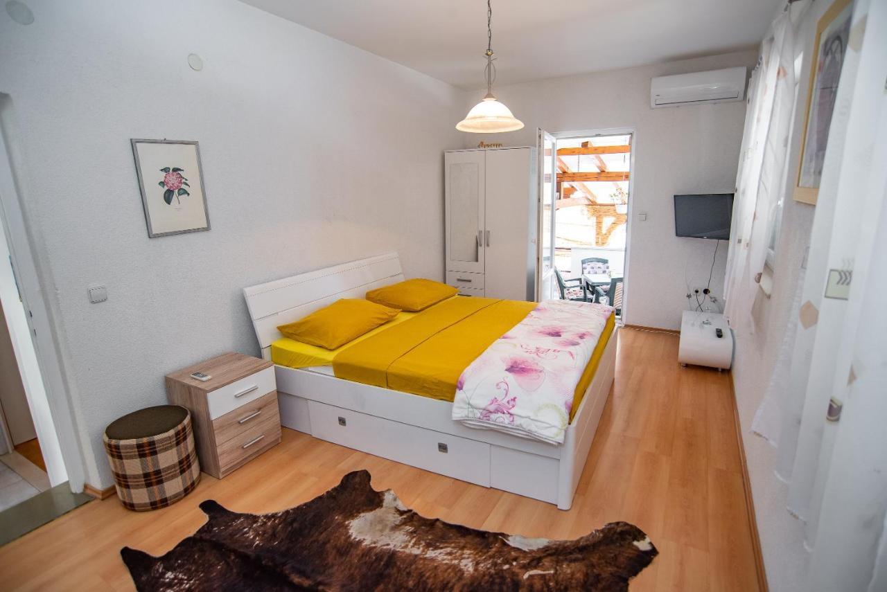 Apartments By The Sea Sumpetar, Omis - 2808 Luaran gambar