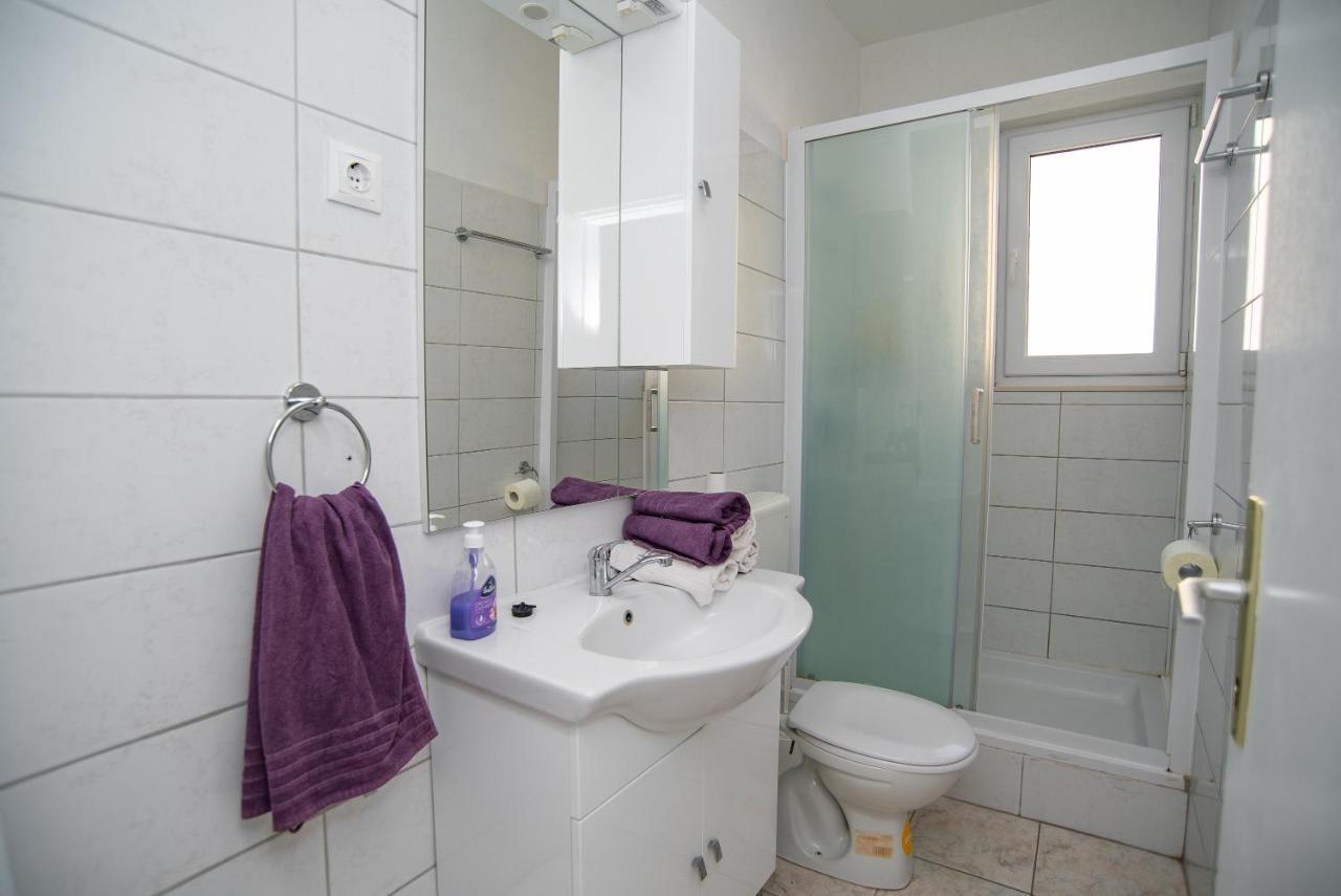 Apartments By The Sea Sumpetar, Omis - 2808 Luaran gambar