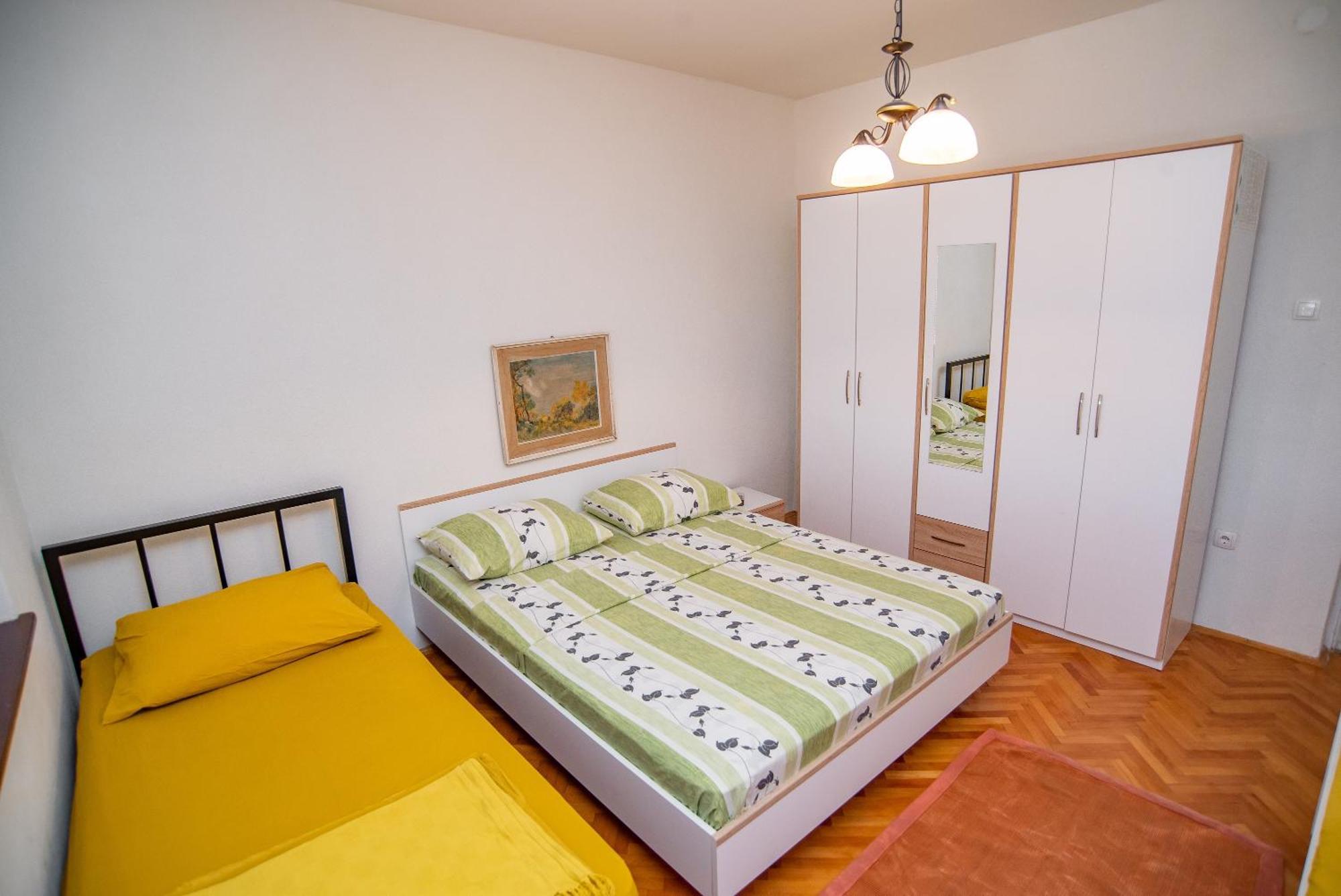 Apartments By The Sea Sumpetar, Omis - 2808 Bilik gambar