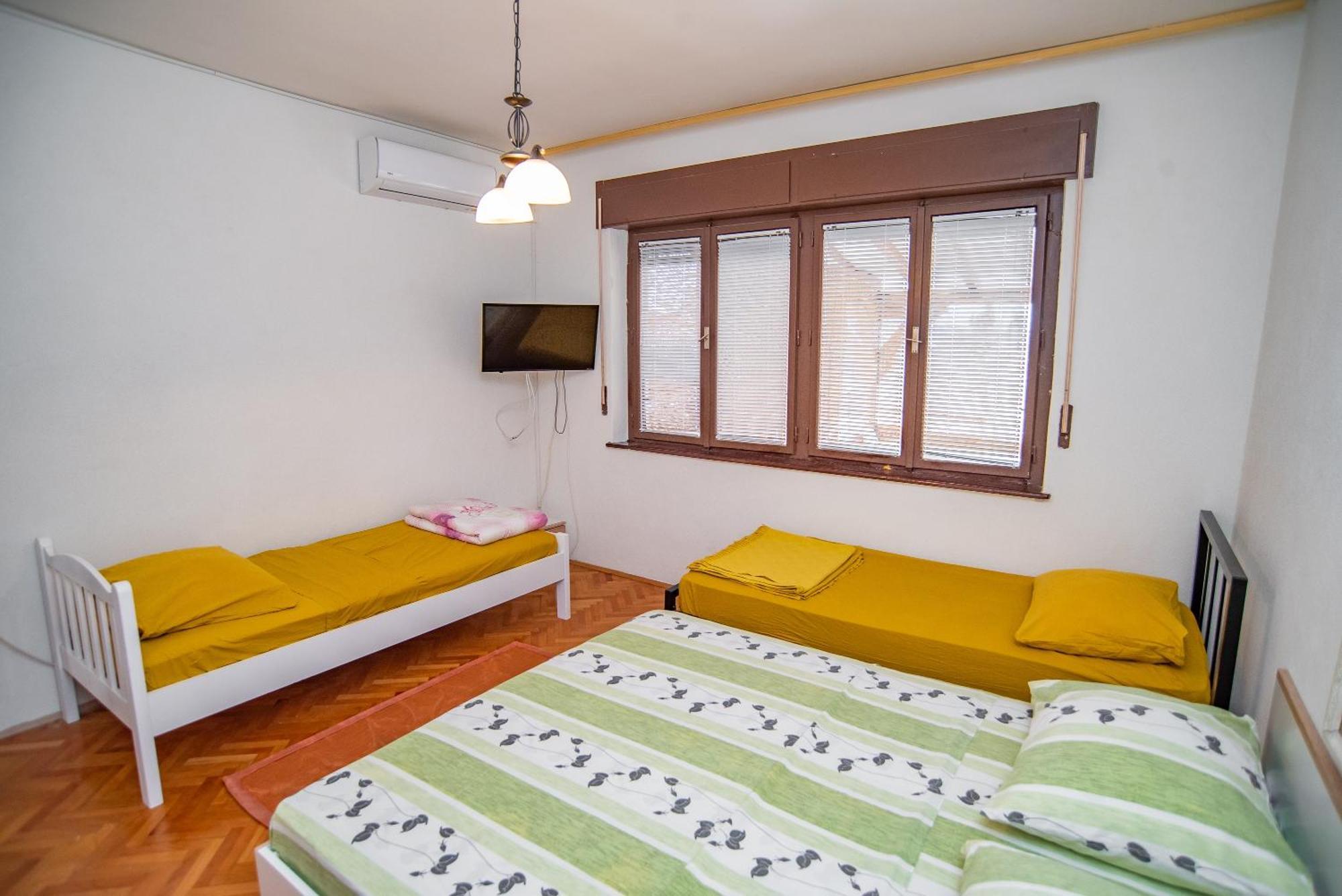 Apartments By The Sea Sumpetar, Omis - 2808 Bilik gambar