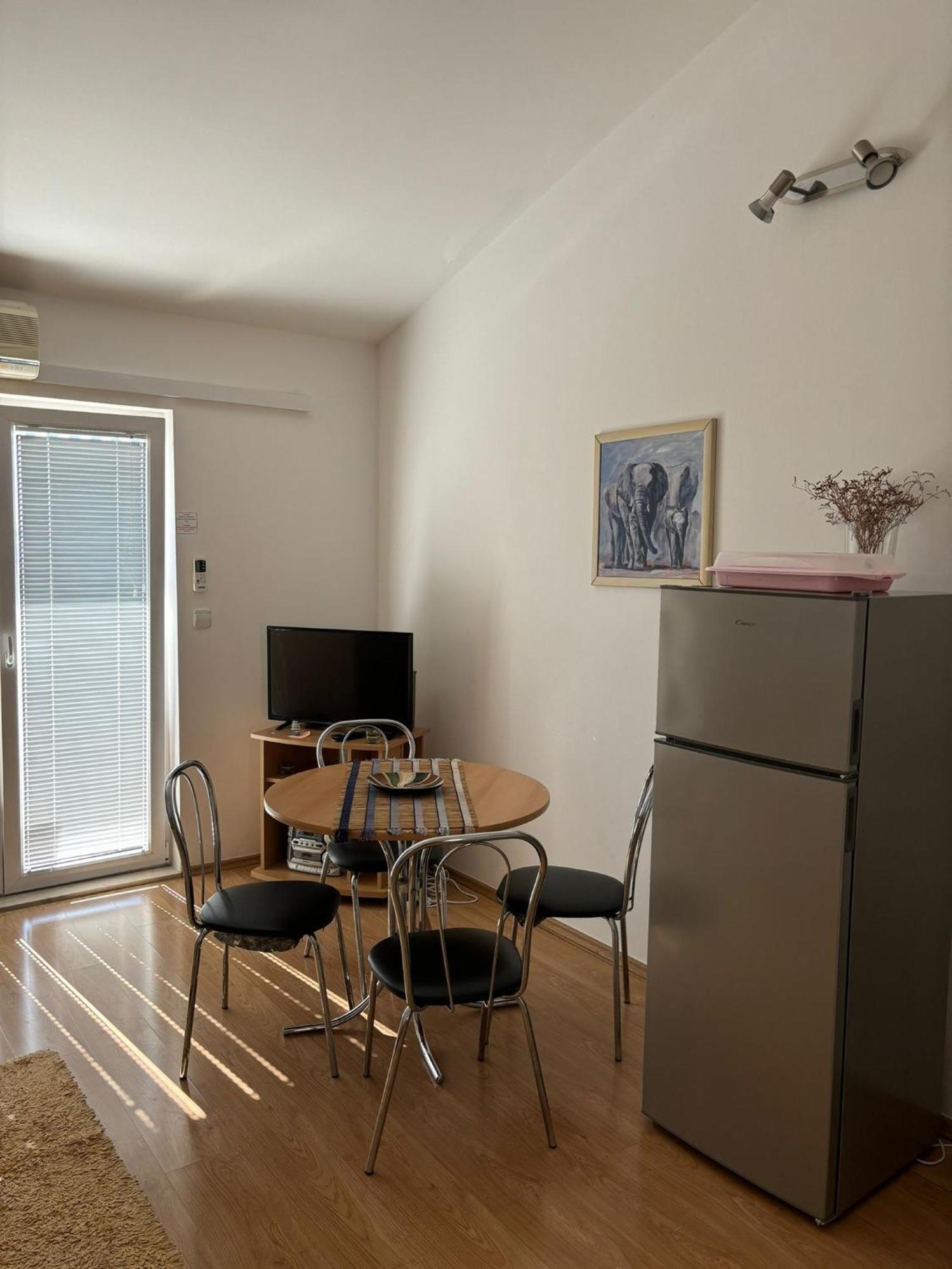 Apartments By The Sea Sumpetar, Omis - 2808 Bilik gambar